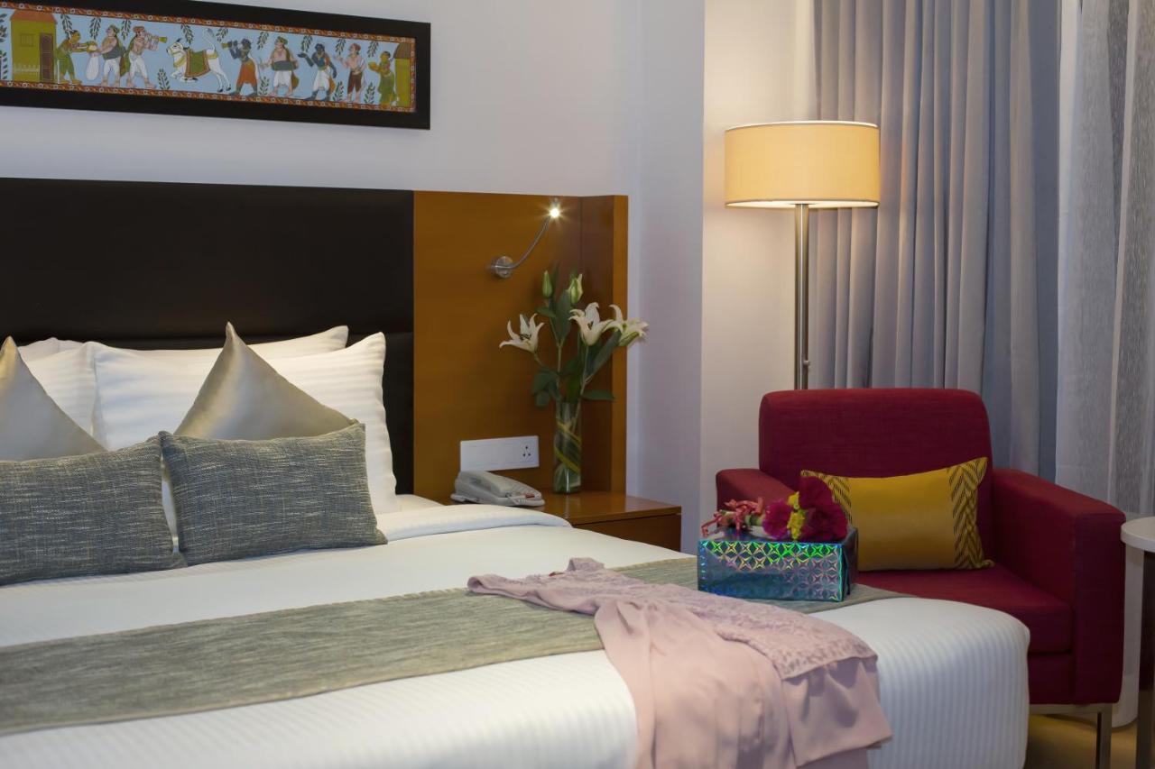 Mercure Hyderabad Kcp Banjara Hills, An Accor Hotel Екстериор снимка A room at the hotel