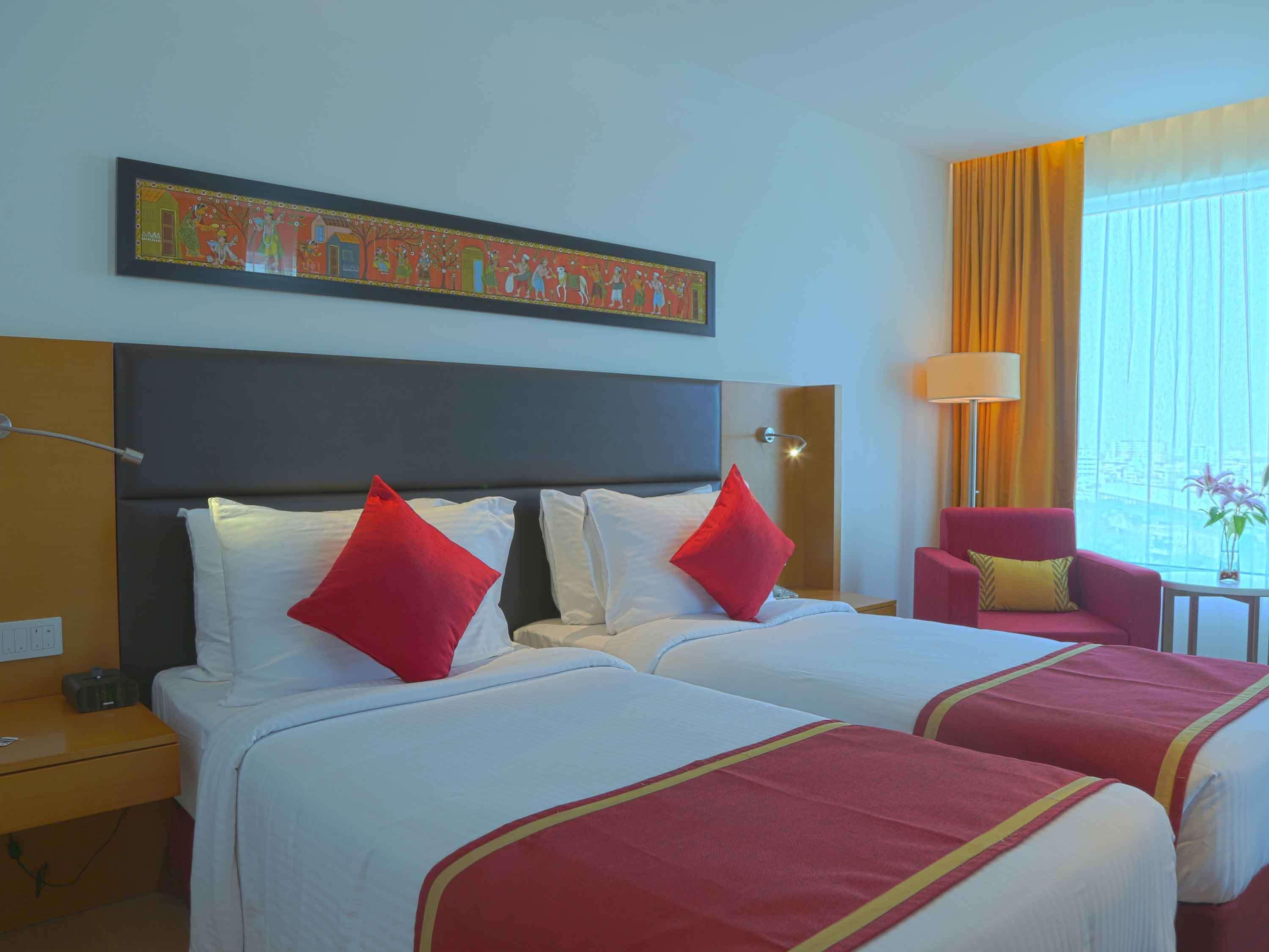 Mercure Hyderabad Kcp Banjara Hills, An Accor Hotel Екстериор снимка A room at the hotel
