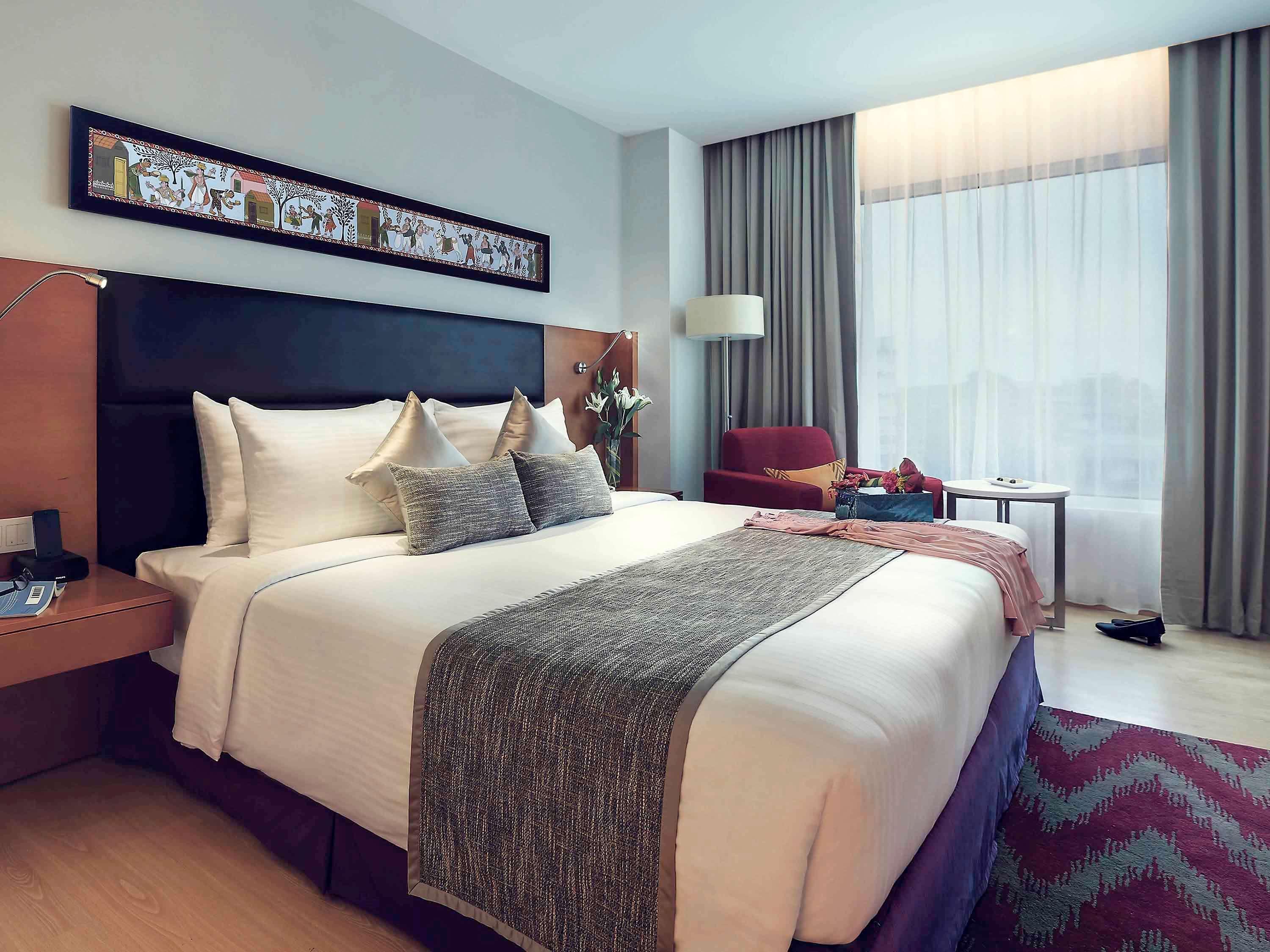 Mercure Hyderabad Kcp Banjara Hills, An Accor Hotel Екстериор снимка Deluxe Room
