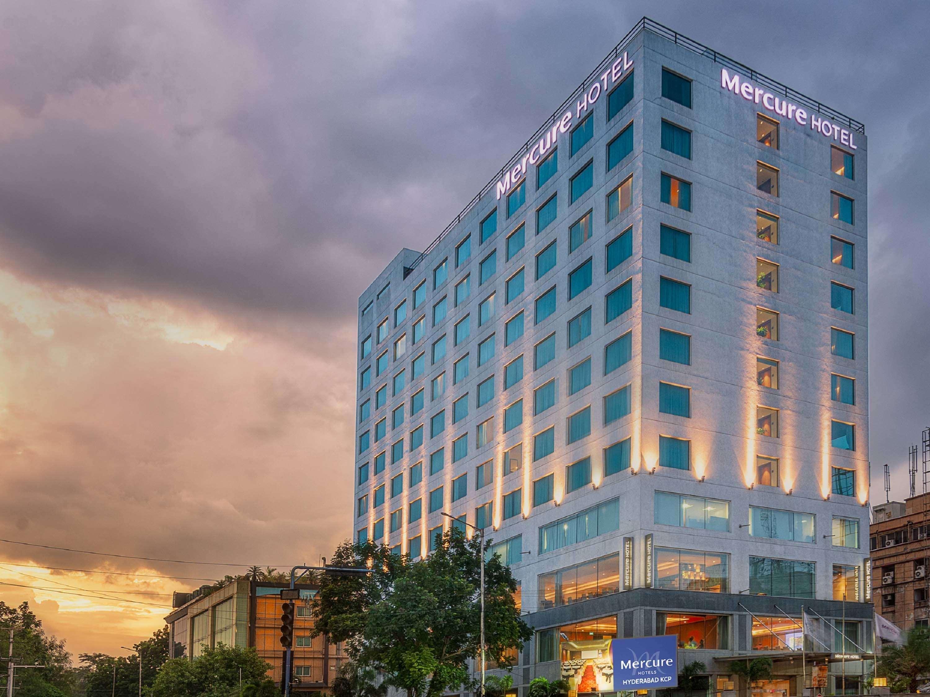 Mercure Hyderabad Kcp Banjara Hills, An Accor Hotel Екстериор снимка Mercure Hotel, Hyderabad