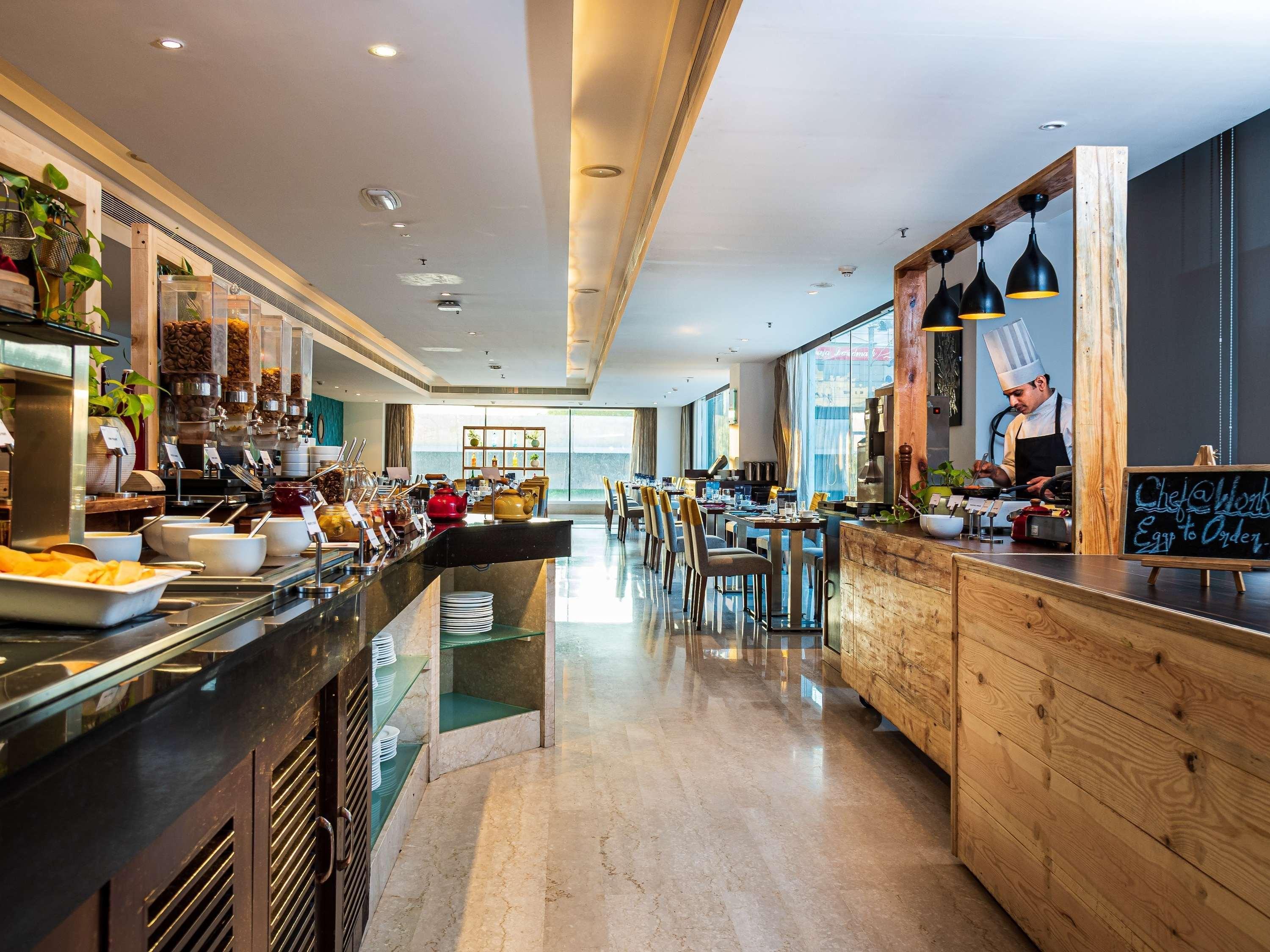 Mercure Hyderabad Kcp Banjara Hills, An Accor Hotel Екстериор снимка The Kitchen