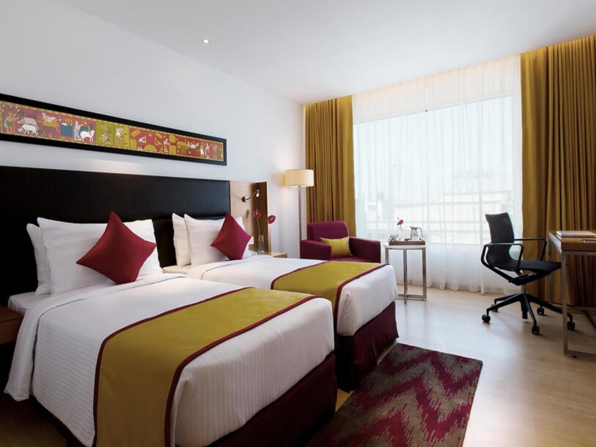 Mercure Hyderabad Kcp Banjara Hills, An Accor Hotel Екстериор снимка