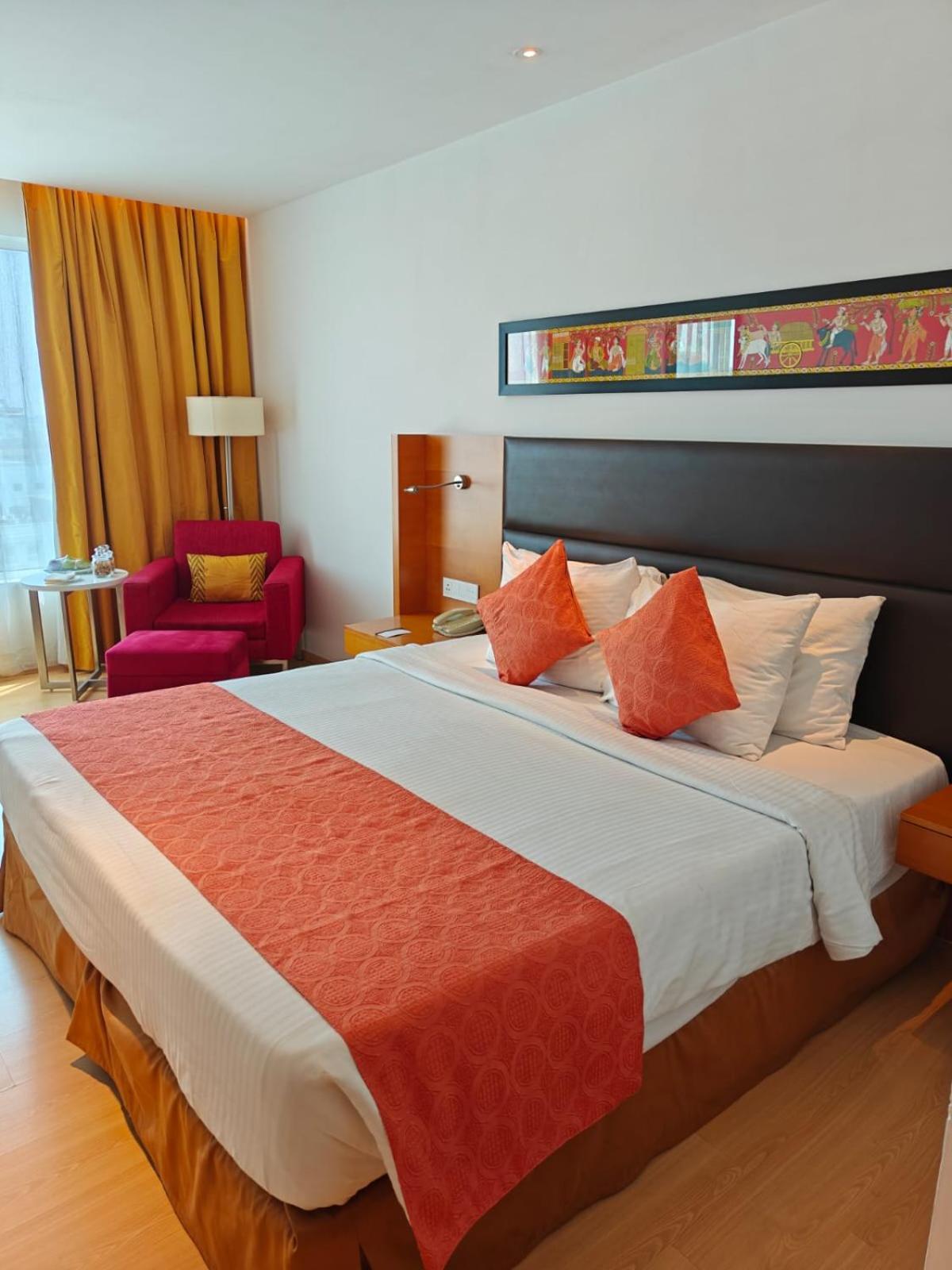 Mercure Hyderabad Kcp Banjara Hills, An Accor Hotel Екстериор снимка